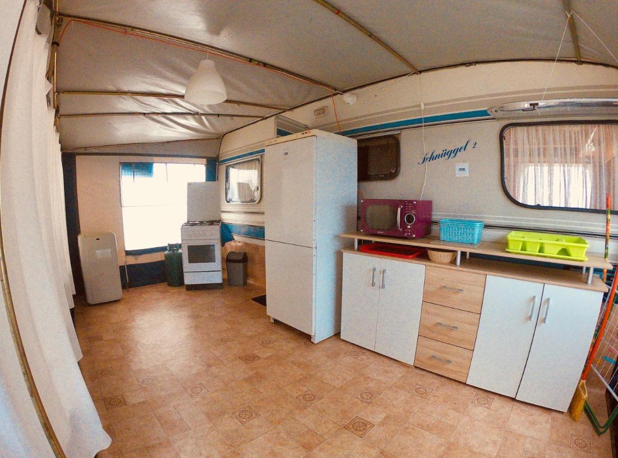 Olaszelmeny Beach Caravans Линяно Сабиадоро Екстериор снимка