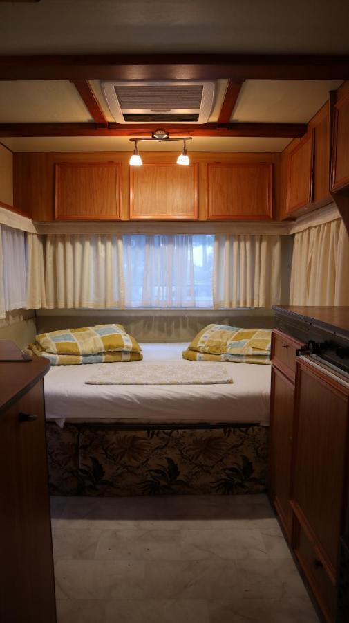 Olaszelmeny Beach Caravans Линяно Сабиадоро Екстериор снимка